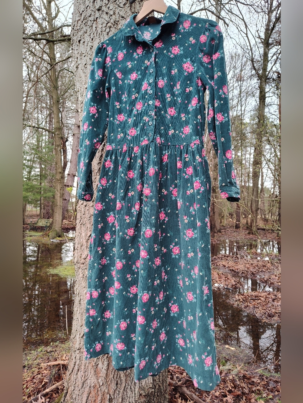 Eddie Bauer Dark Green Floral Long Sleeve Corduroy Dress XS-P Collar Buttons
